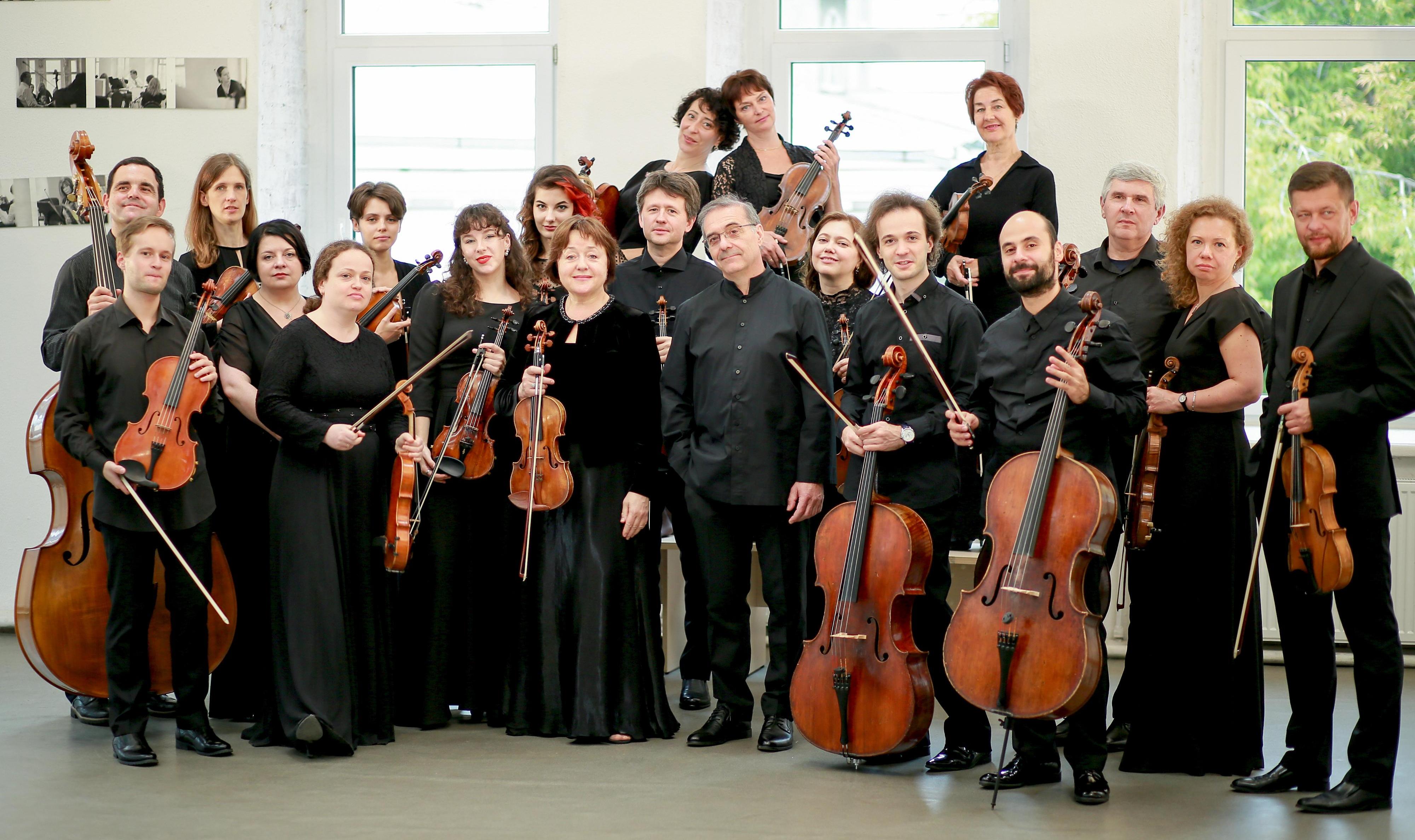 Оркестр Musica Viva, дирижёр — Александр Рудин. Солист — Даниил Коган