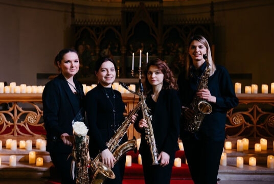 Концерт при свечах «Рок-баллады. Орган – рояль – саксофон»