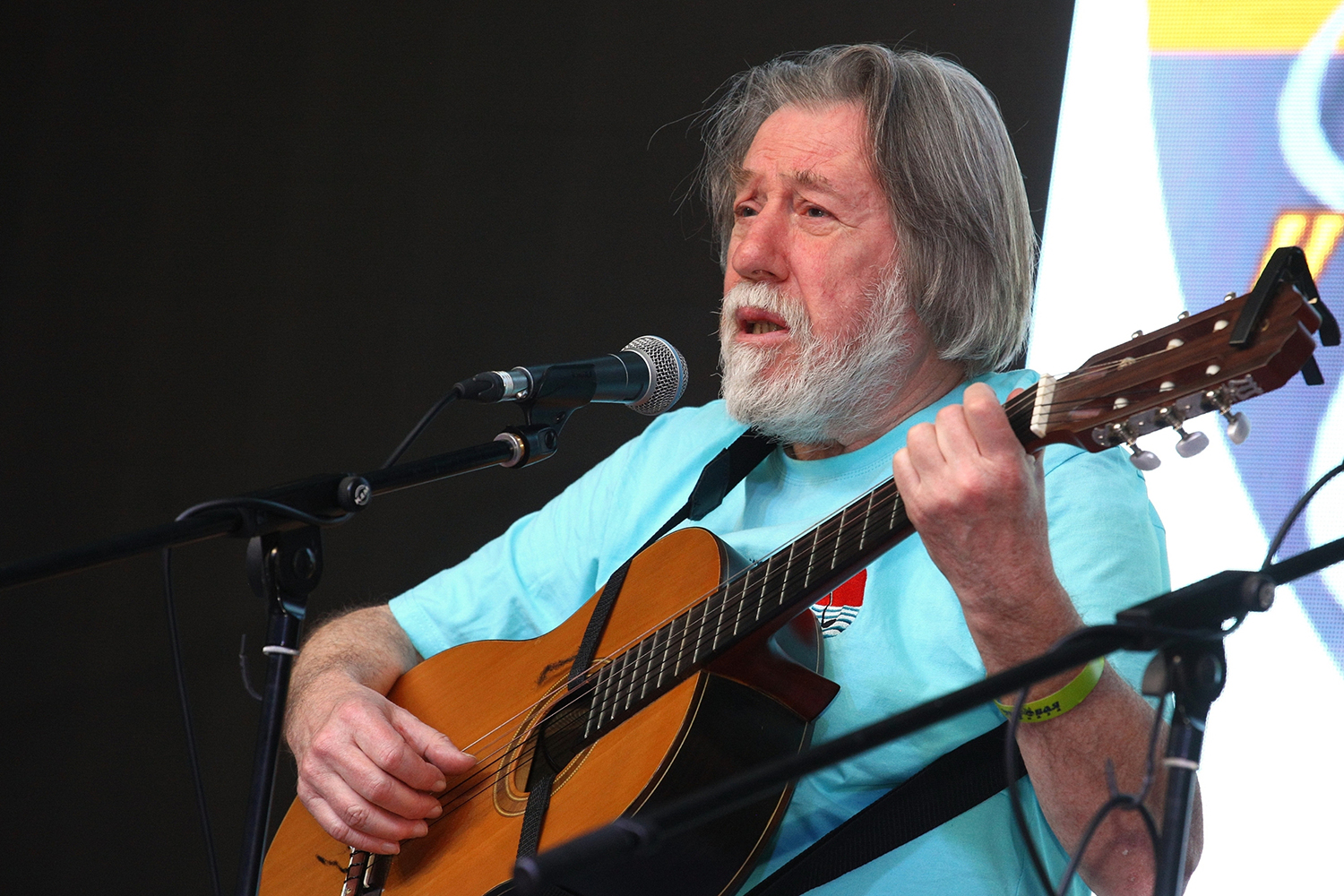 Павел Бочарников. Мне успеть бы сказать...