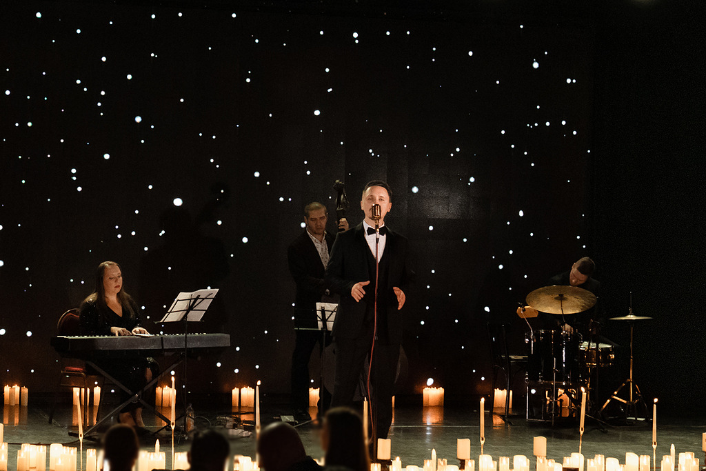 Frank Sinatra. L.O.V.E. Jazz