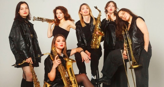 Мировые рок-хиты на саксофонах. Sirened Saxophone Ensemble