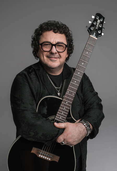 Игорь Саруханов