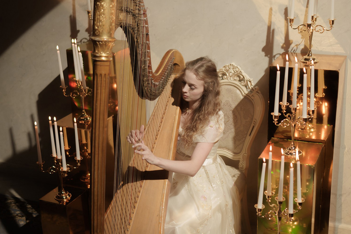 Клуб маленьких эстетов. Волшебные звуки арфы