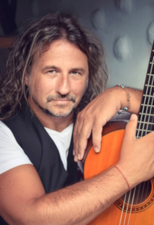 Мартин Альварадо (Аргентина)