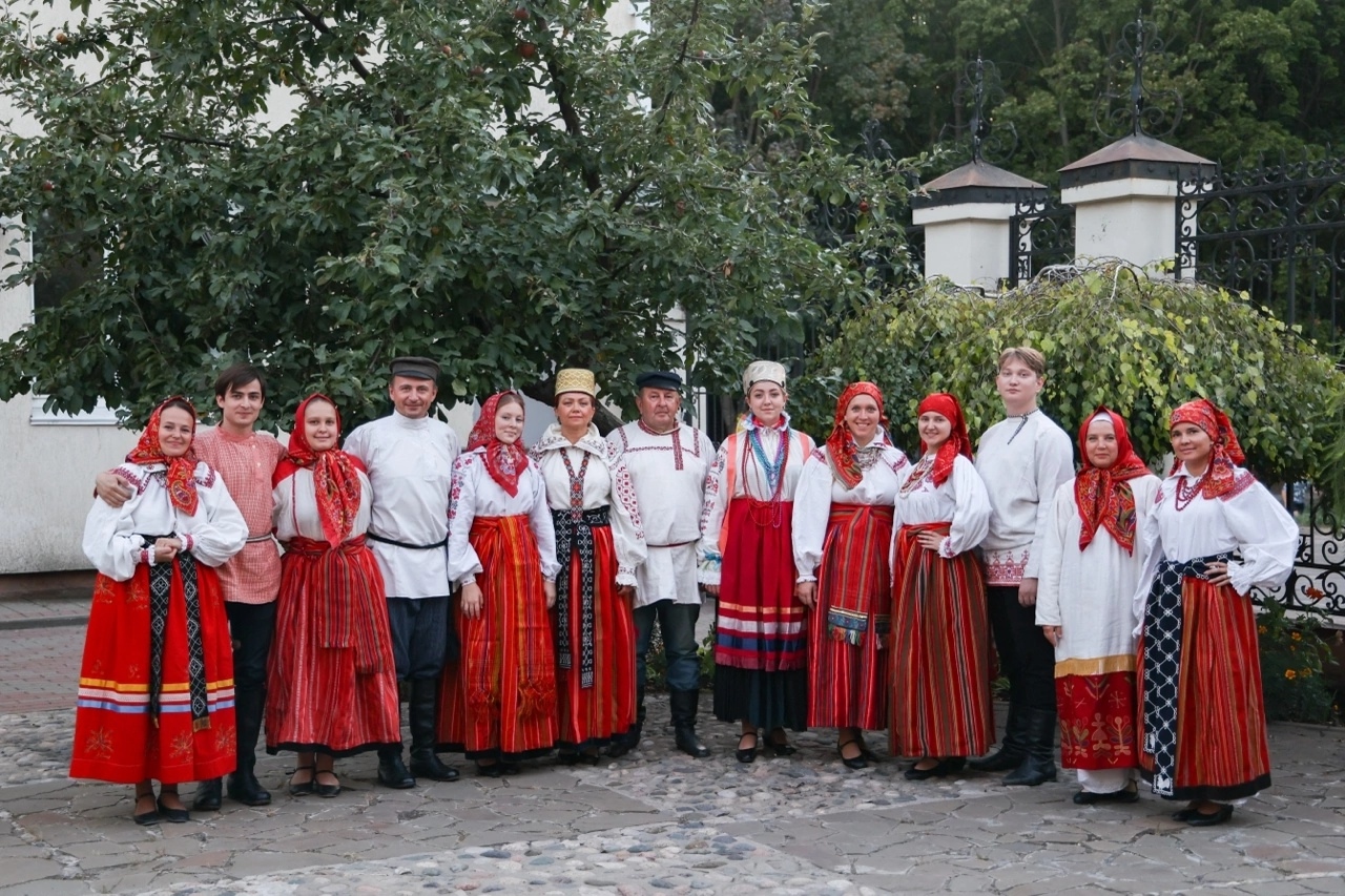 Фольклорный ансамбль «Воскресение»