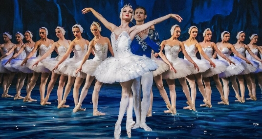 Балет «Лебединое озеро»