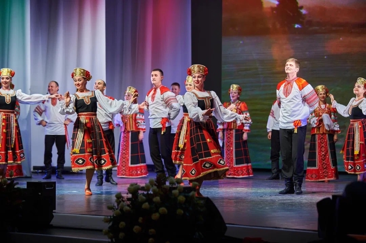 Ансамбль песни и танца «Белогорье»