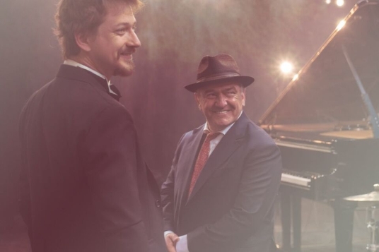 Афтепати концерт Vahagn Hayrapetyan с трио Дмитрия Сабурова