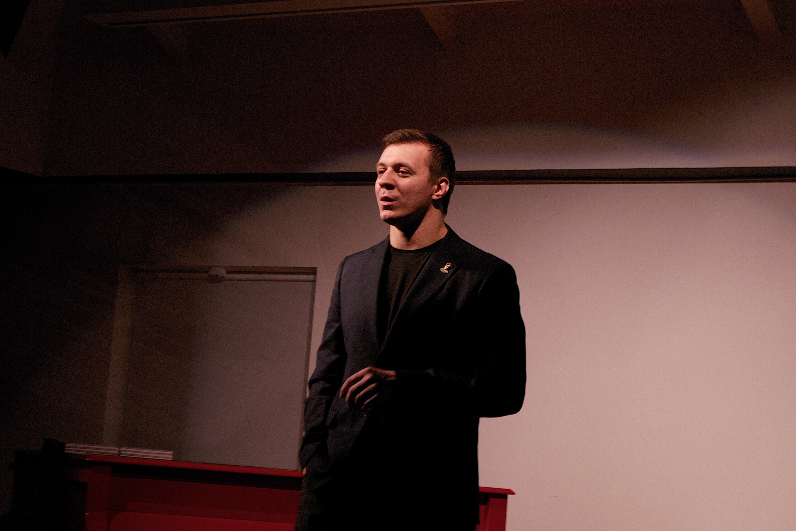 Дмитрий Кравченко