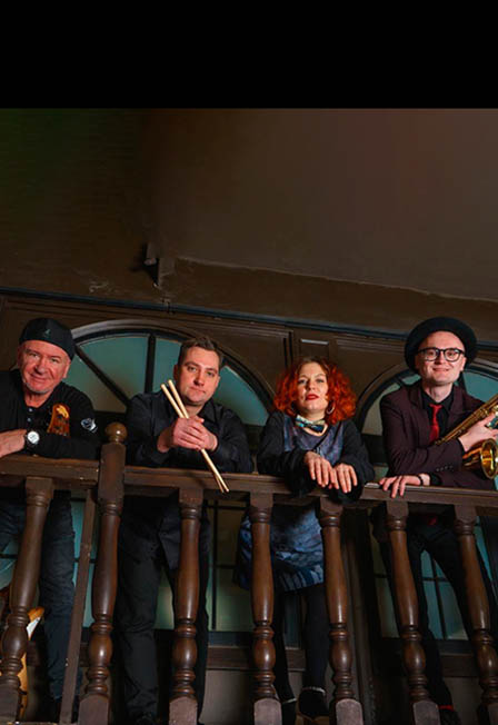 Nadin Smith и N-Code Band