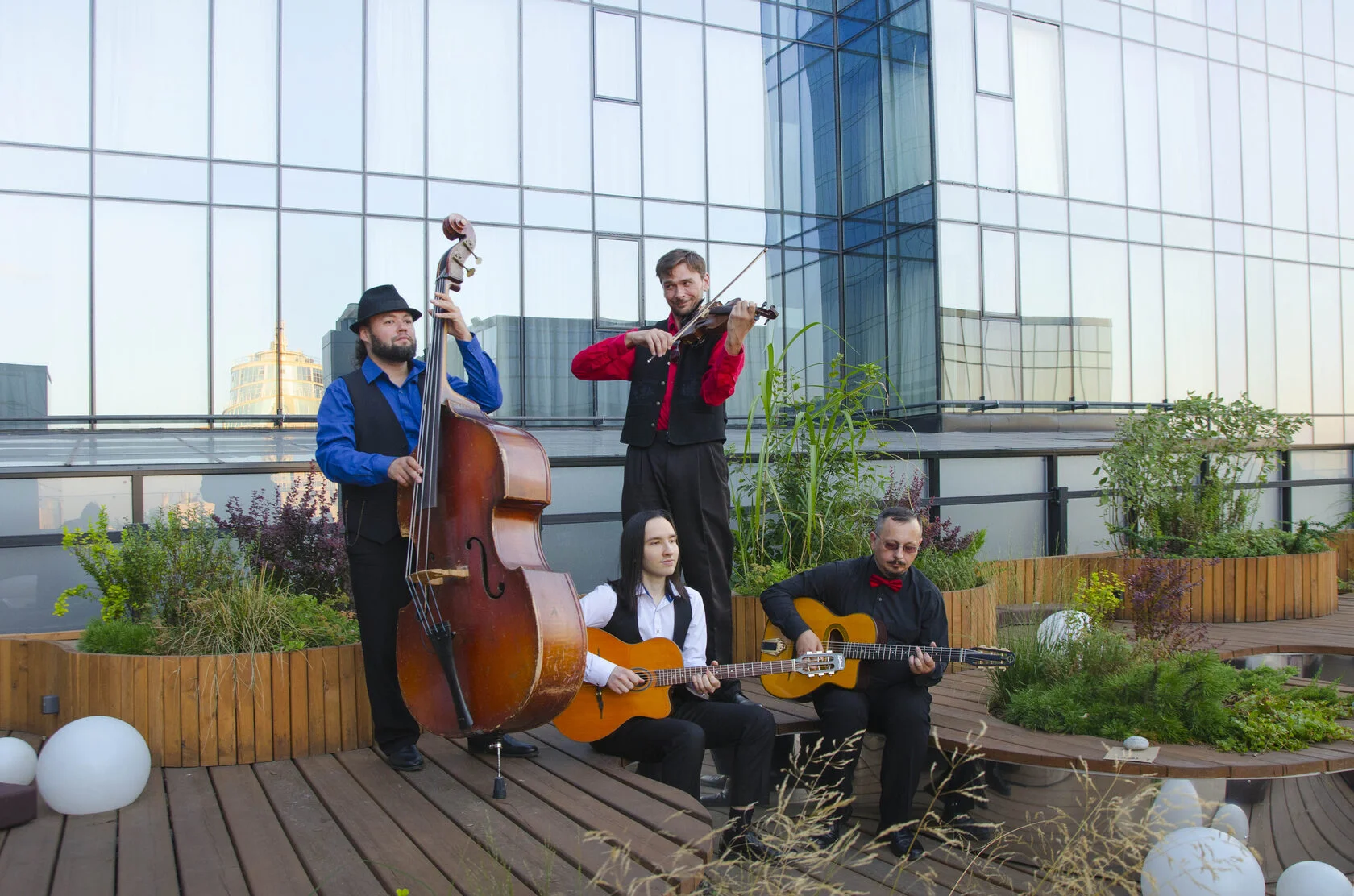 Рок-хиты & джаз-мануш