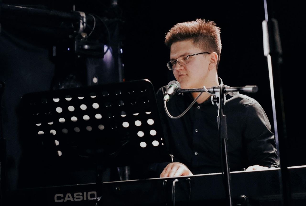 Квартет Вадима Гладких. Джаз с новогодним настроением