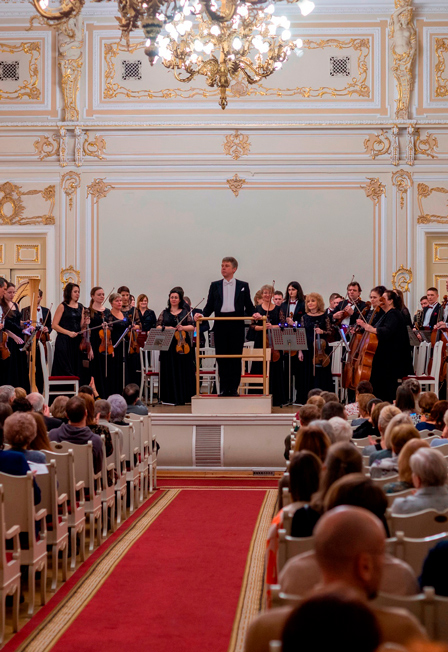 Золотой репертуар маэстро Горковенко