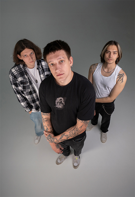 Почтисчастлив. Первый сольный концерт