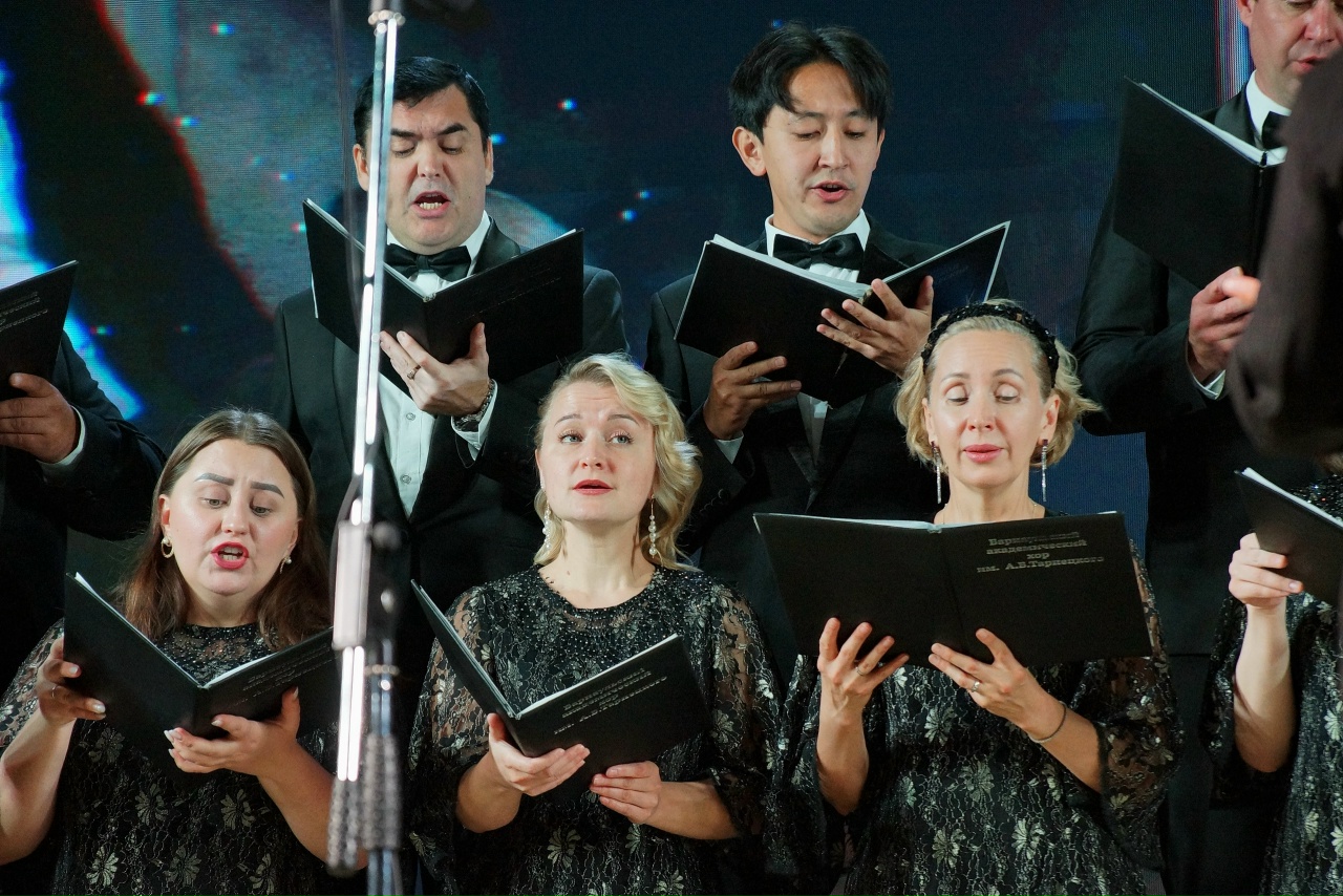 35 лет — для вас! Продолжение следует...