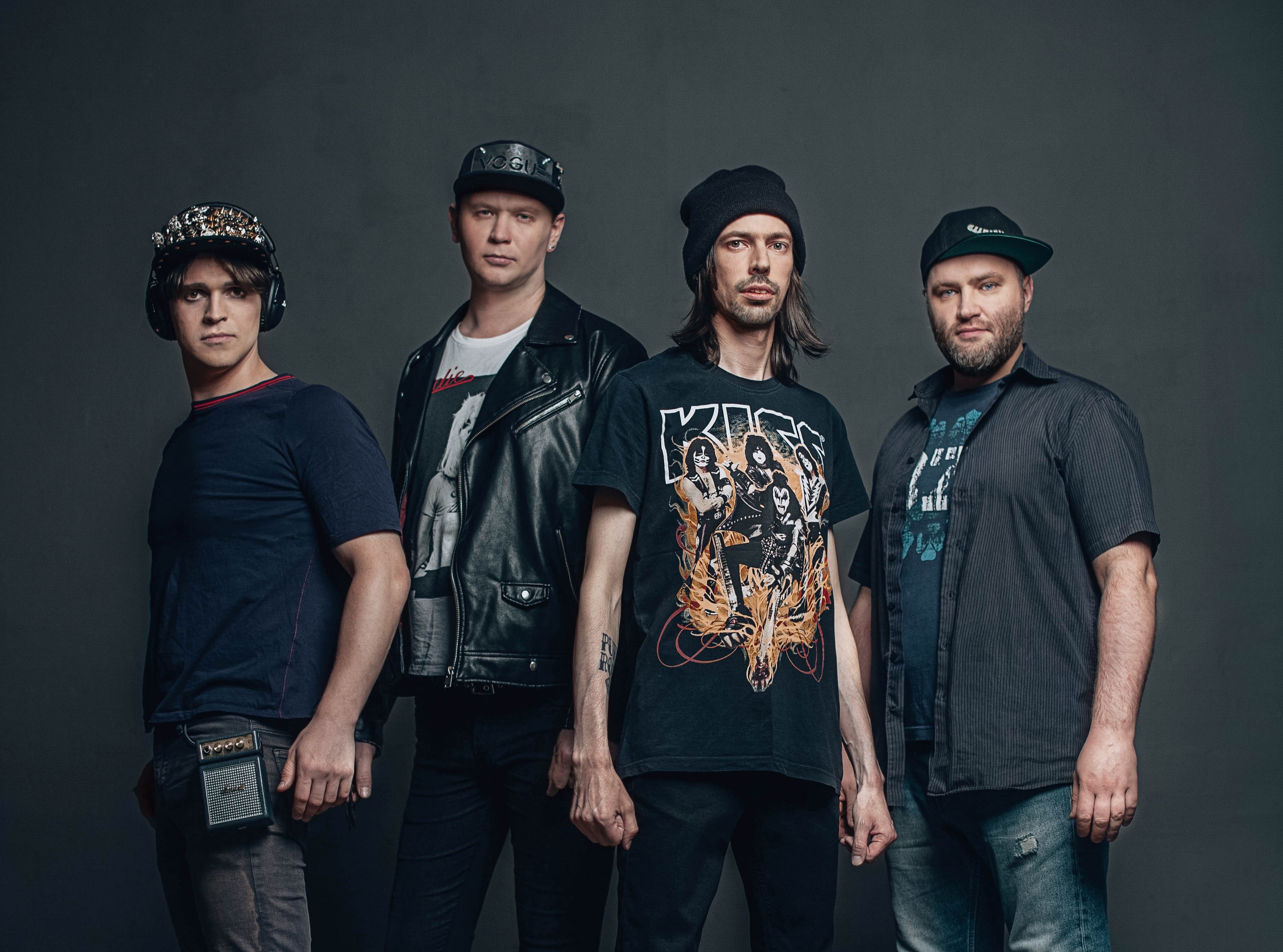 Не менее пяти оборотов