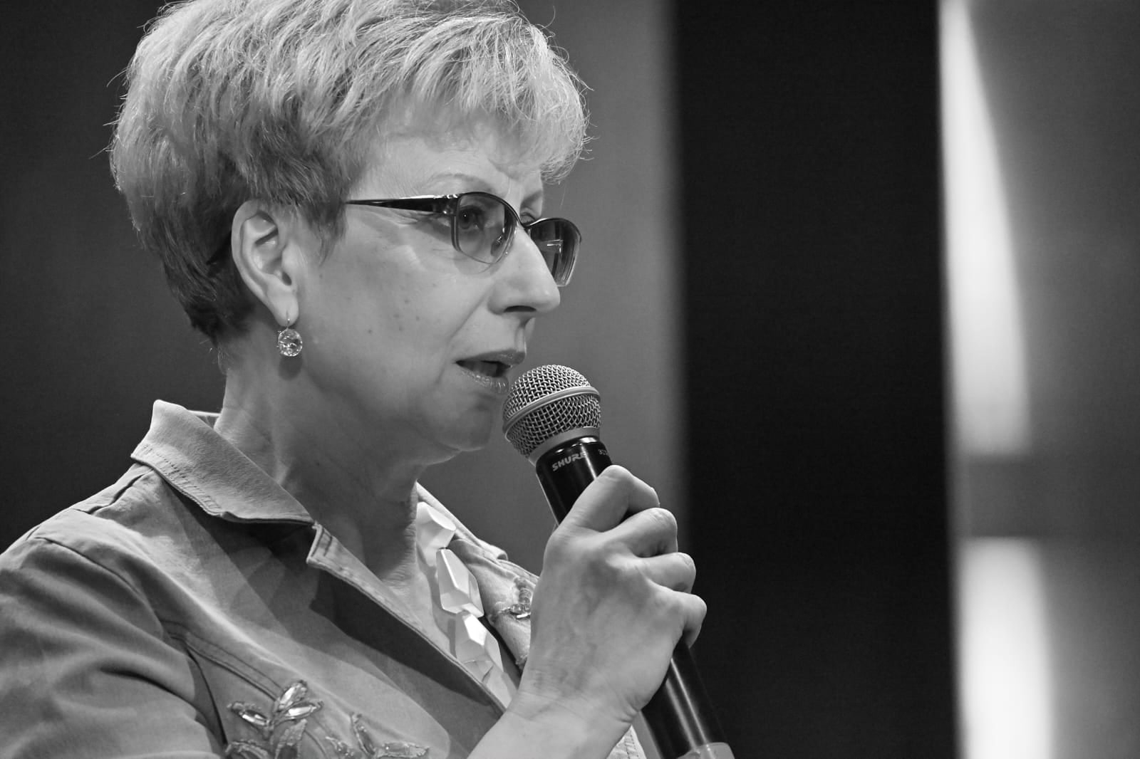 Хорошие песни с Элеонорой Филиной