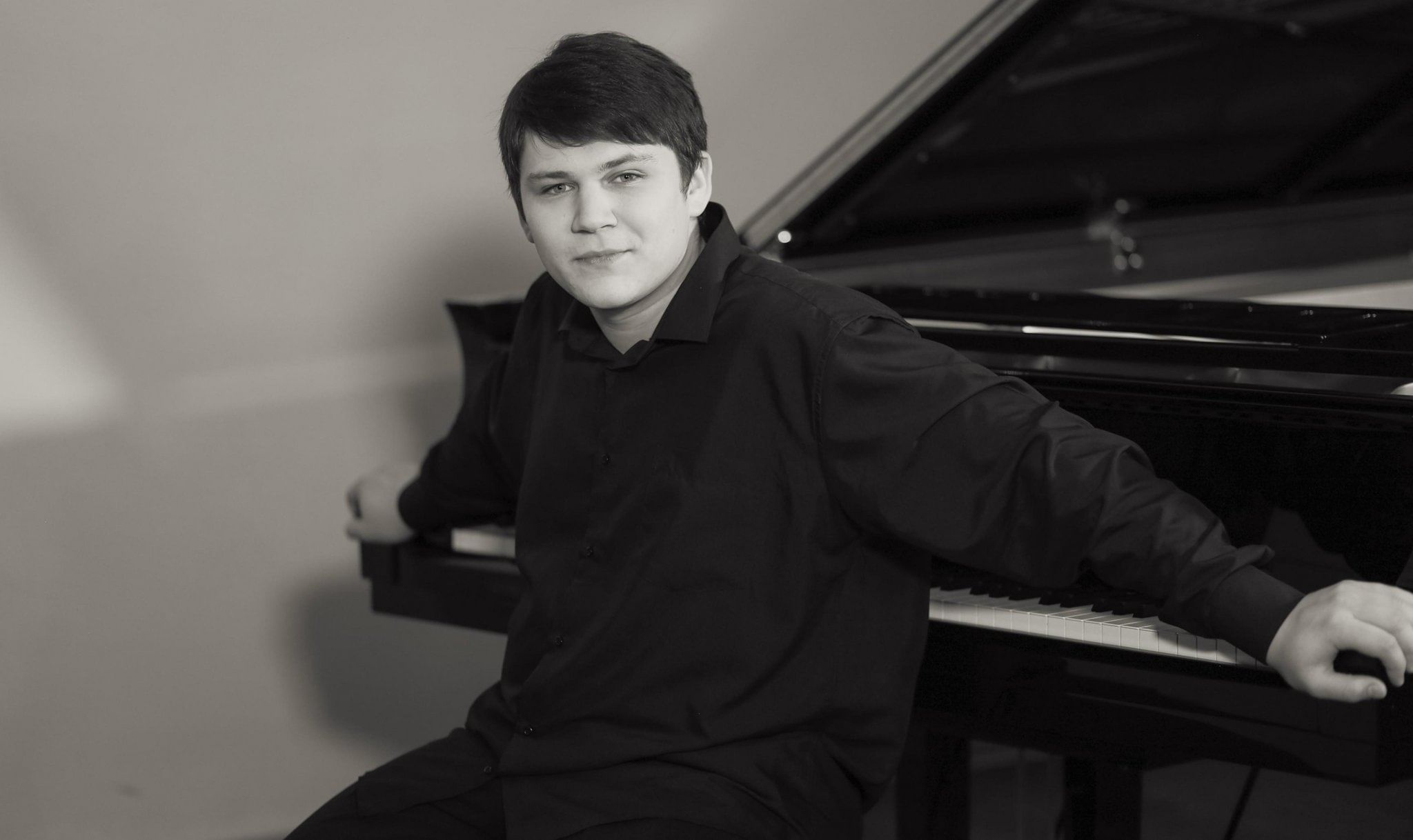 Виртуозно в 8 рук