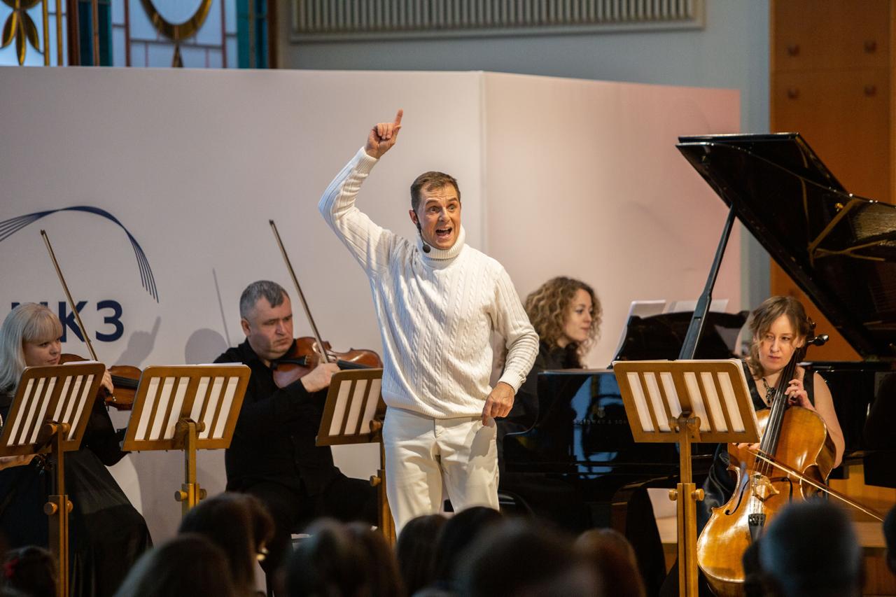 Слово и музыка: Пушкин. Сказка о мертвой царевне и о семи богатырях