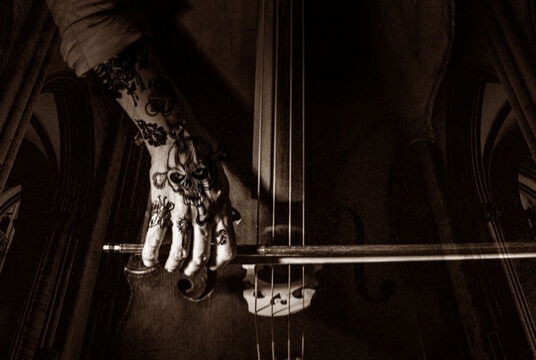 Концерт при свечах «Легендарные рок-хиты на виолончелях»