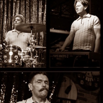 Новогодний The Silvertonez. Everybody But Us