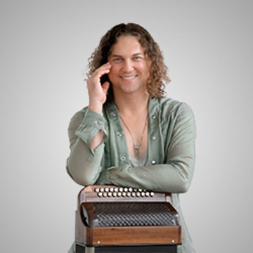 Кучерявый вечер Александра Бардина