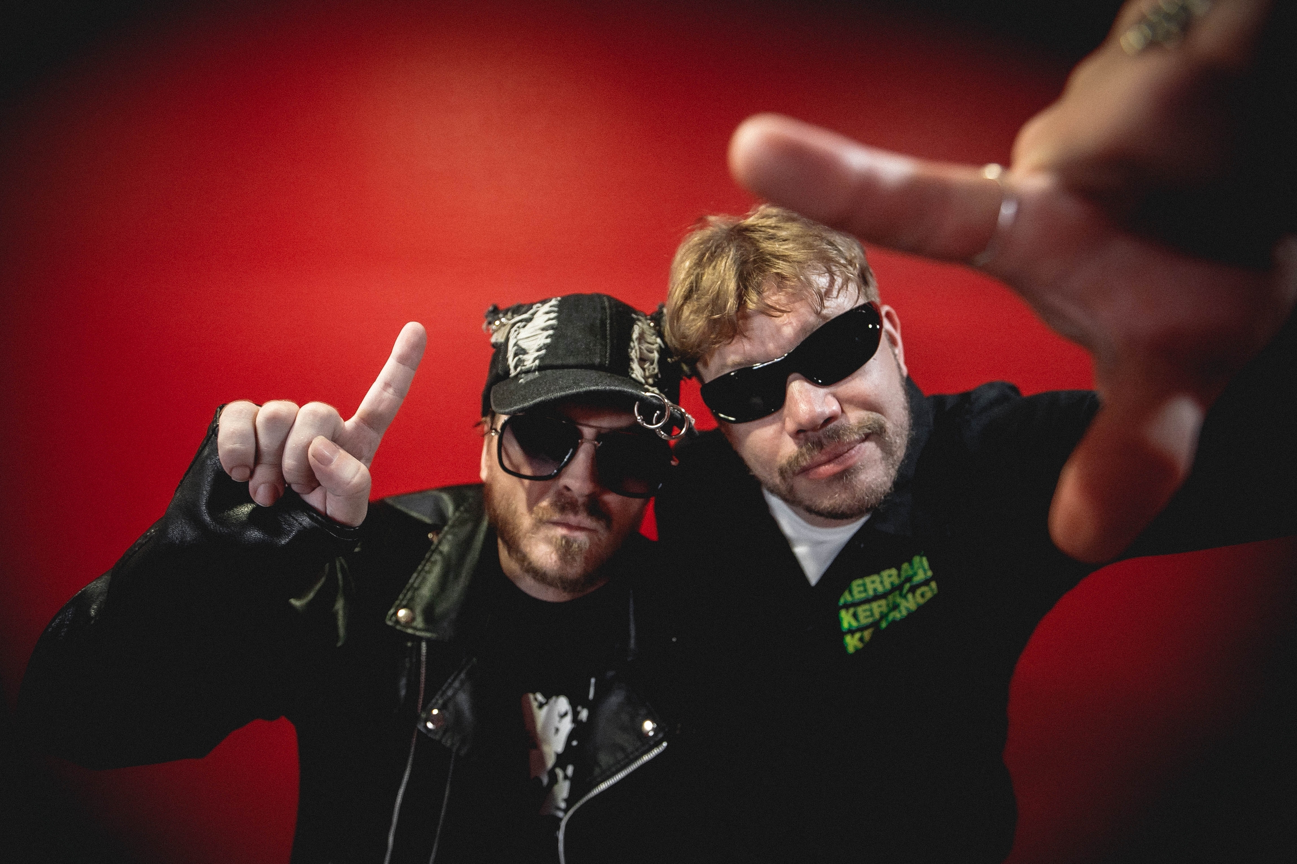 Эм и Сергеич