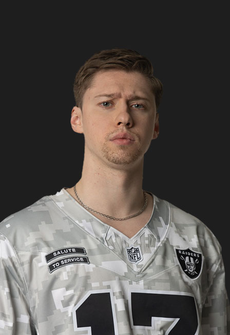 Илья Раевский