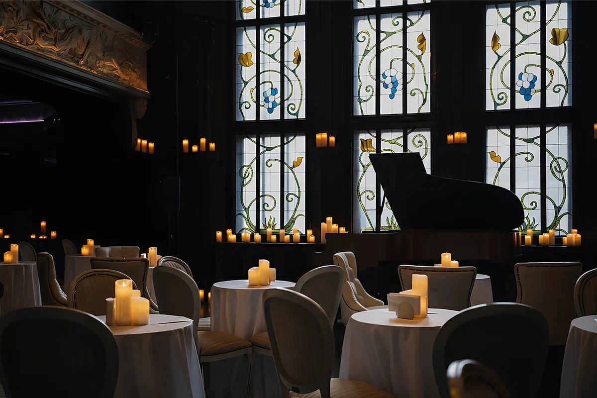 Вечер в Особняке