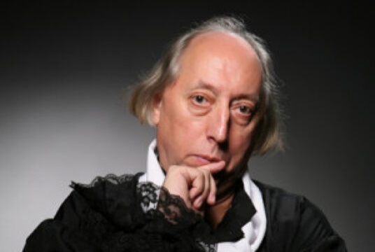 Необыкновенный Но мы не плачем и не рыдаем!