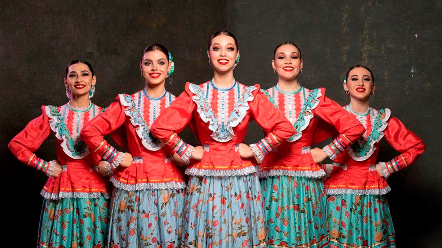 Танцуй и пой, казак лихой!