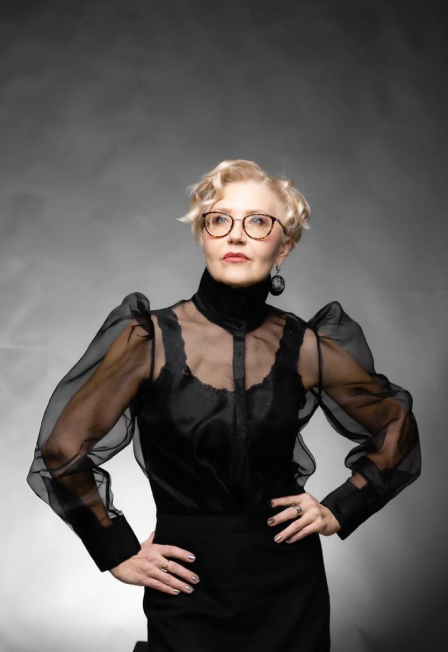 Квартирник со звездой: Светлана Кольянова