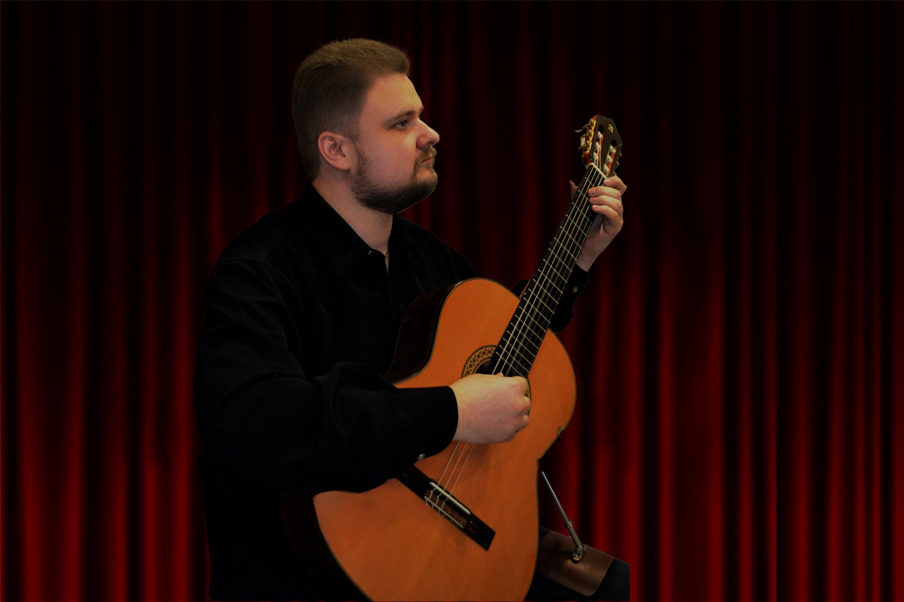 Дмитрий Шаповалов