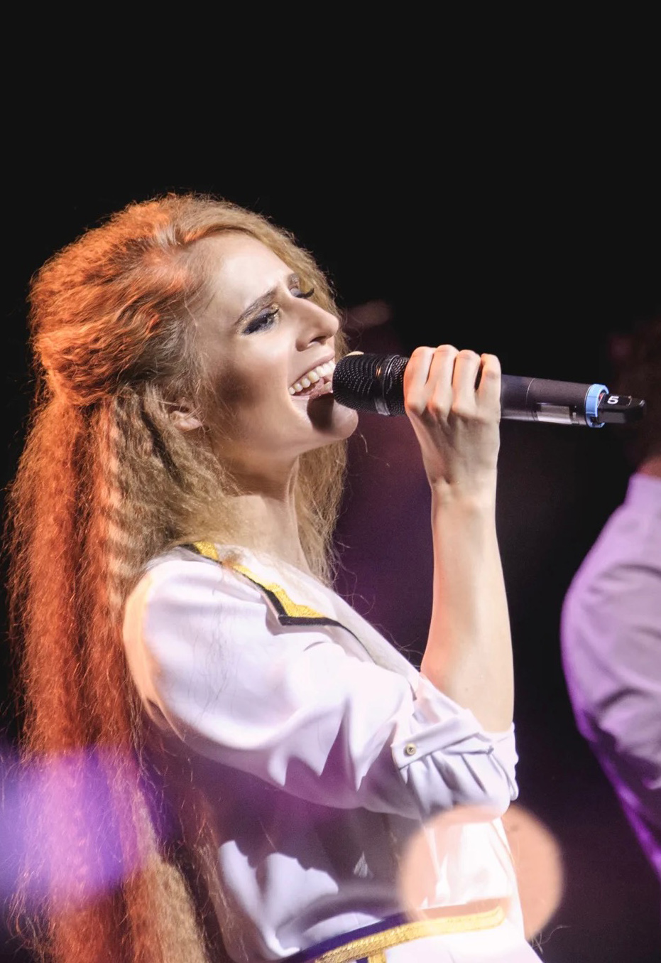 Романтические истории из парижа. Праздничный концерт Elena et les garçons на теплой Крыше