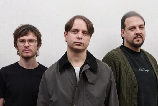 «Твоё далеко». «Ближе, чем кажется