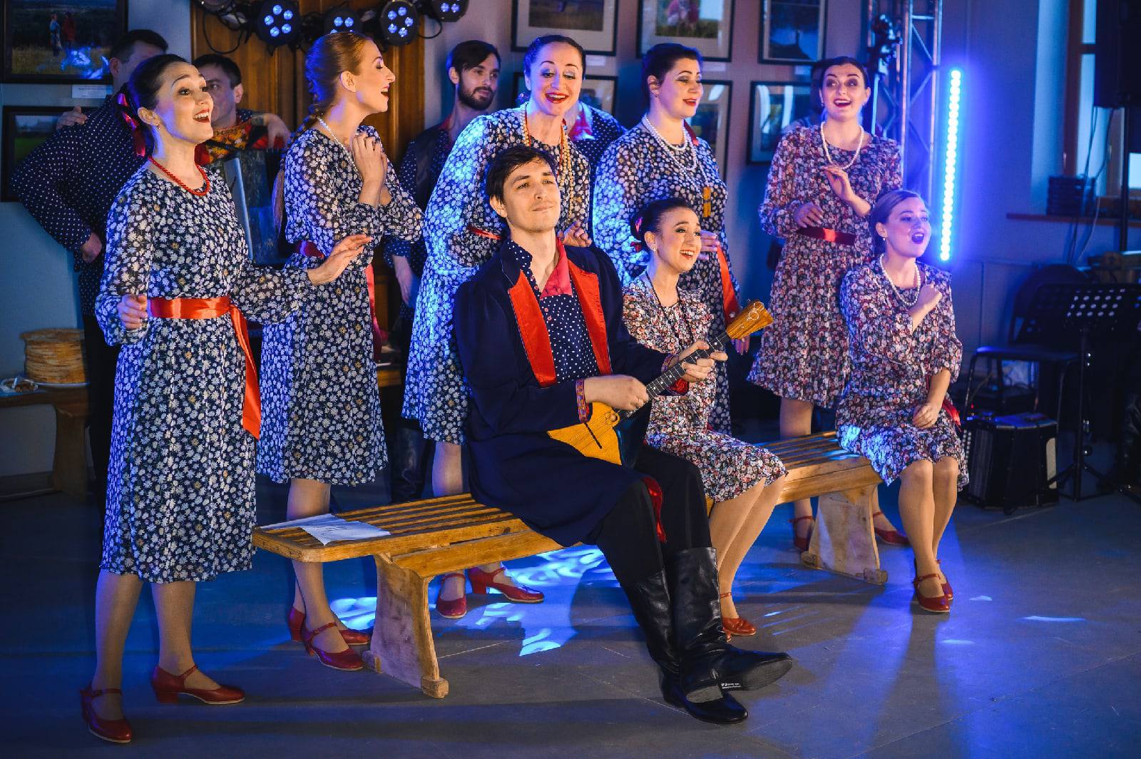 Ансамбль народной музыки и танца «Ярмарка