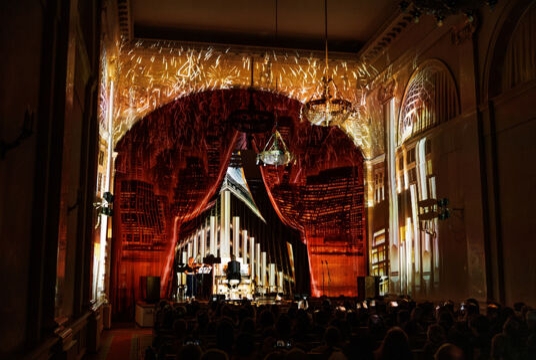 Иммерсивный Мировые рок-хиты