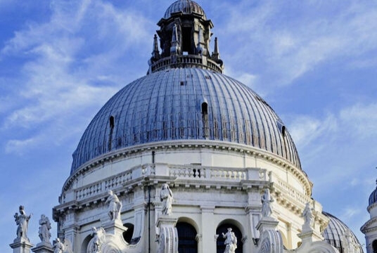 Импровизируя с Вивальди: итальянское барокко на исторических инструментах