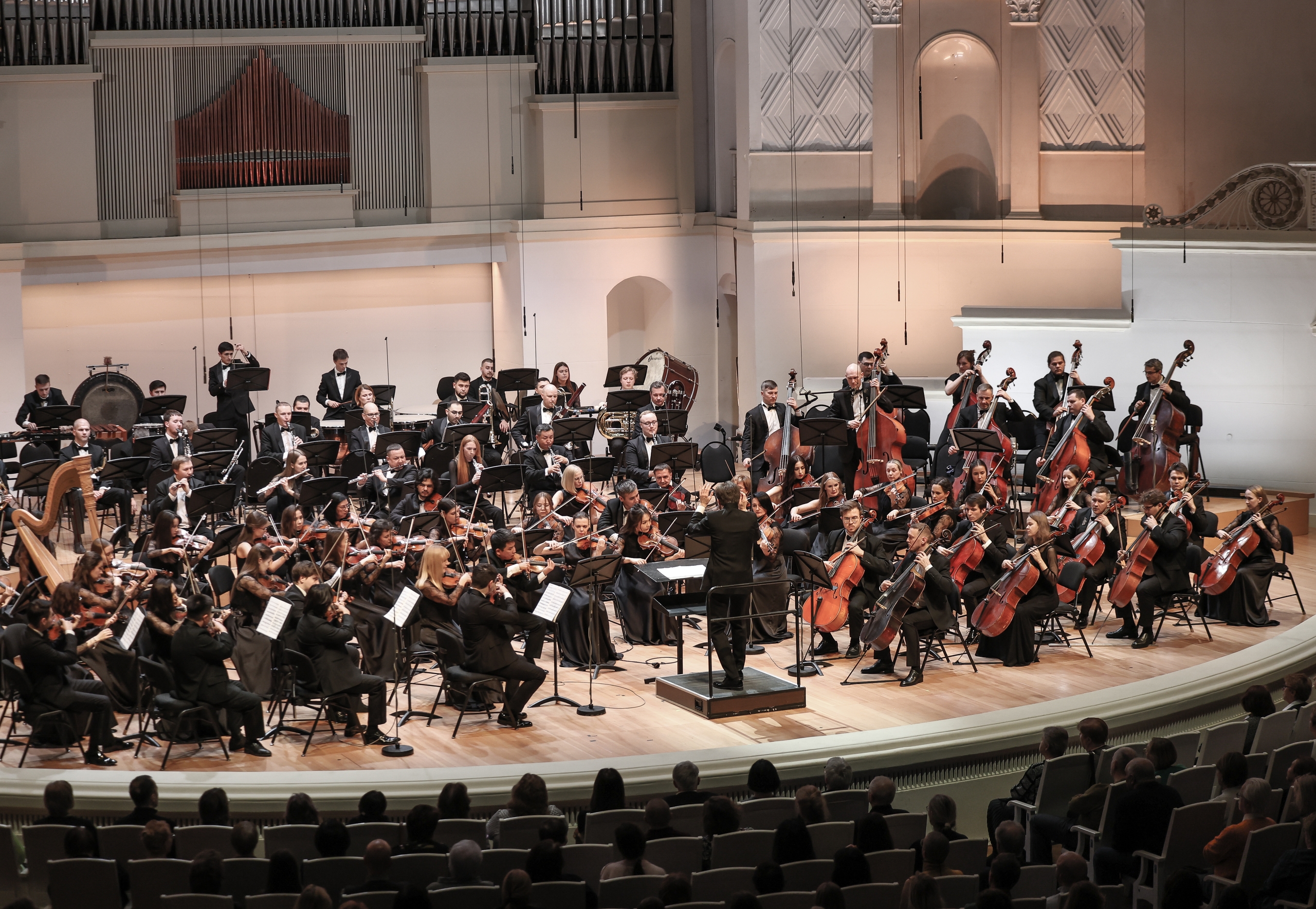 Микаэл Таривердиев