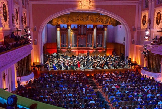 Д. Шостакович. Праздничная увертюра. И. Стравинский. Весна священная