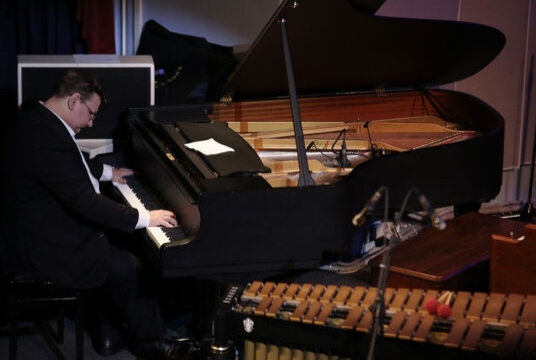 Концерт трио Николая Сизова (фортепиано)