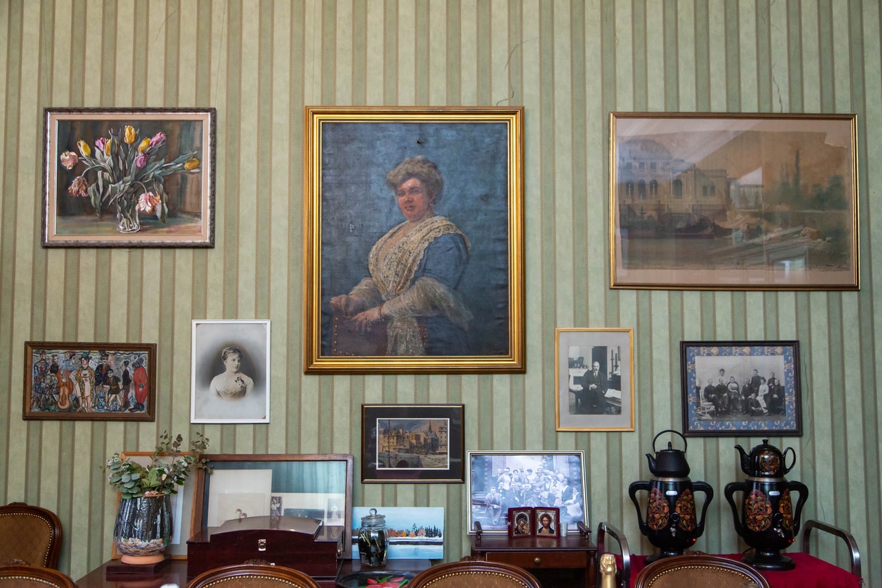 Тайны купцов Сапожниковых. Мадонна с цветком