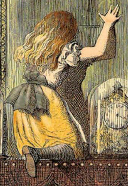 "Алиса в Зазеркалье"