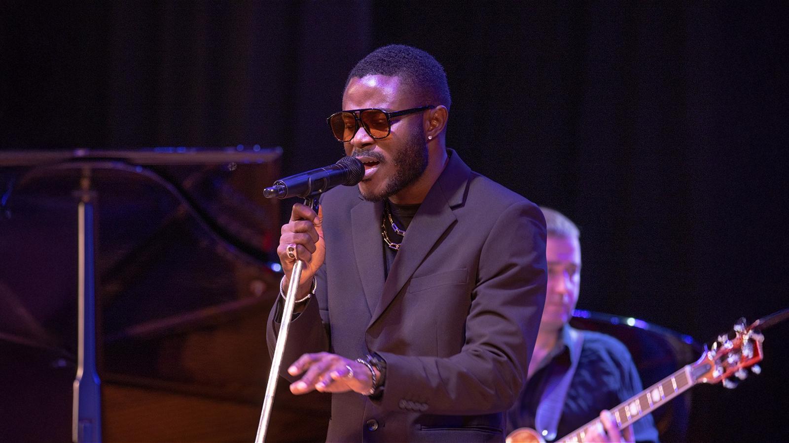 Kelvin Ovetto: джаз-грув и современные легенды