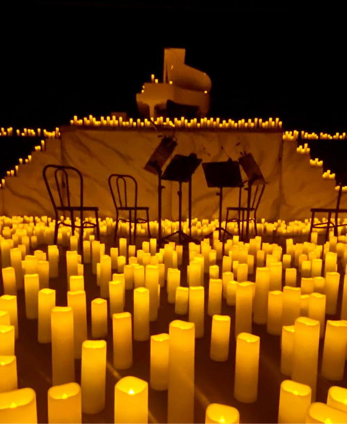Luminary 1000 свечей. Концерт 1000 свечей. Тысячи свечей. Свечи в театре.