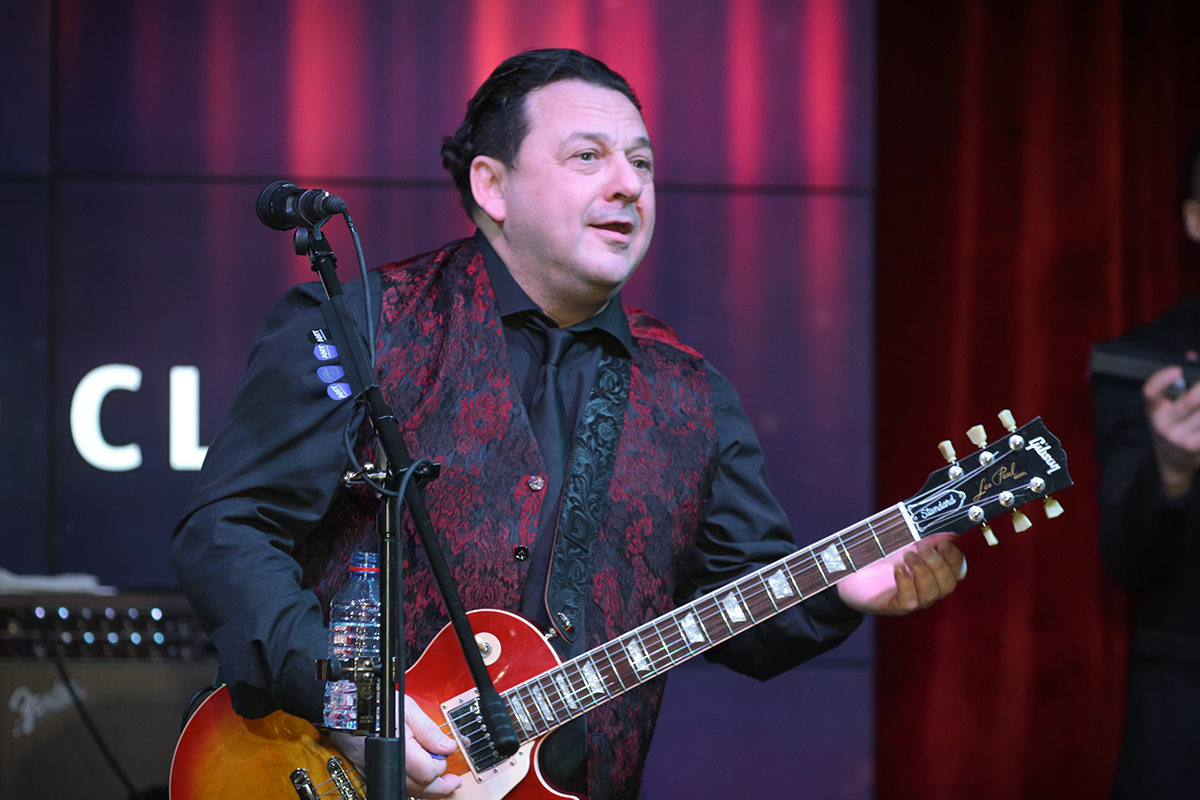 Концерт саруханов в казани. Концерт саруханов в казани. Концерт саруханов в казани. Саруханов фото сейчас. Концерт саруханова.