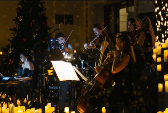 Волшебный свет Рождества. Lumisfera и 3000 свечей