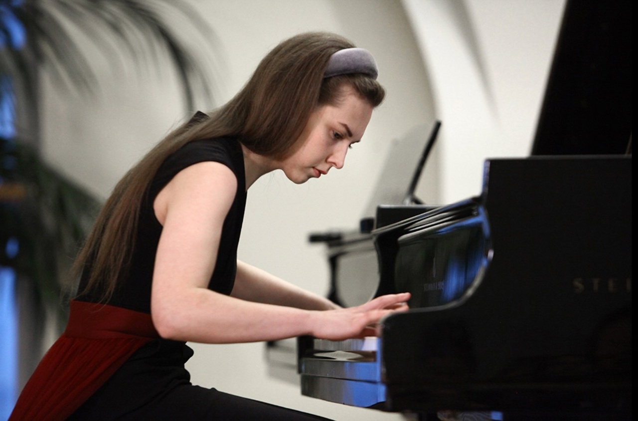 Экскурсия в особняк Шрёдера + Винтаж на два рояля