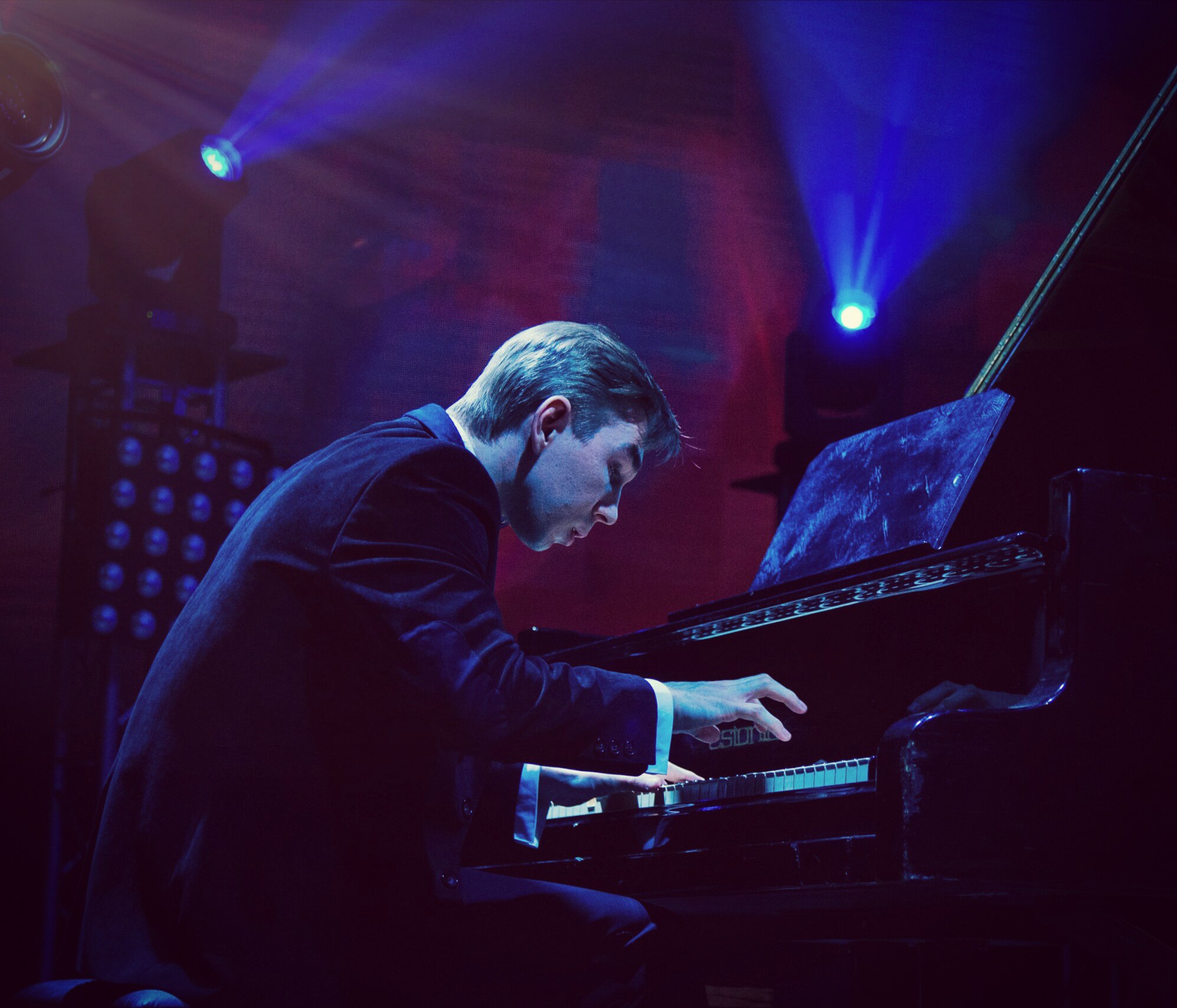 Орган и кельтская арфа