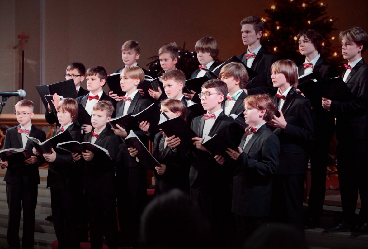 Хор Cantus